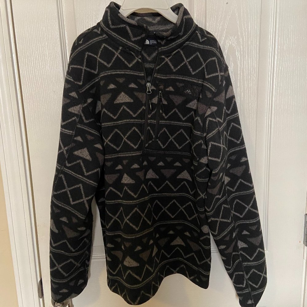 North Face Women's Quarter Zip - S